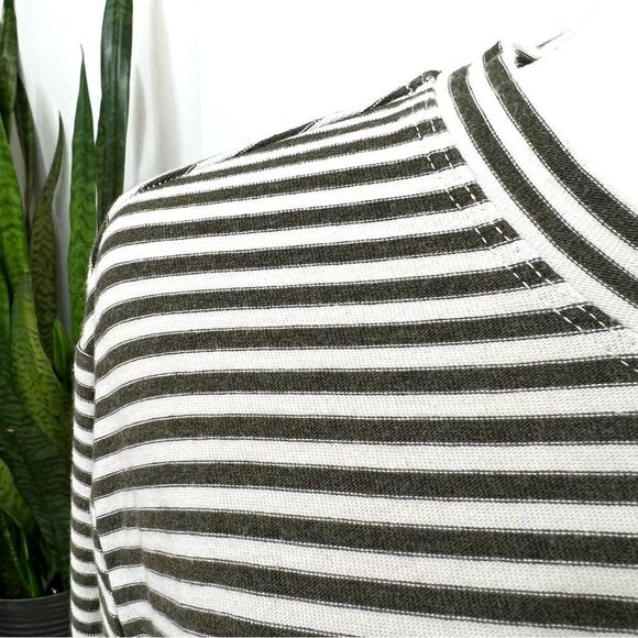 RIVAY NY Medium Stripes Ling sleeve stripes top sweatshirt dark gray and white - Picture 2 of 11